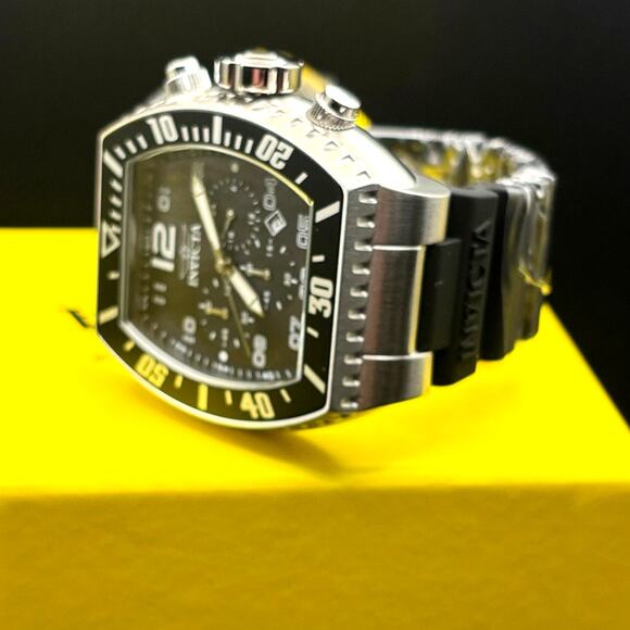 Invicta 47282 Pro Diver Airlock Men's Chronograph Black Dial Silicone Strap New - Picture 7 of 17